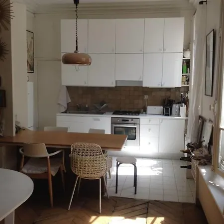 Apartment Comfortable In The Centre Of *