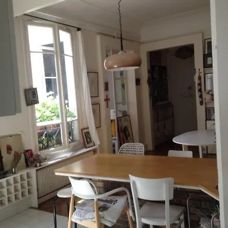 Comfortable In The Centre Of Apartment Paris